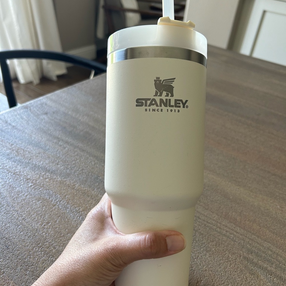 Stanley 30oz Ivory Tumbler with Straw